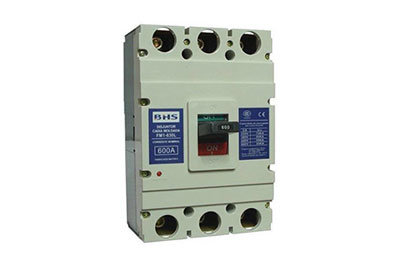 Disjuntor em Caixa Moldada